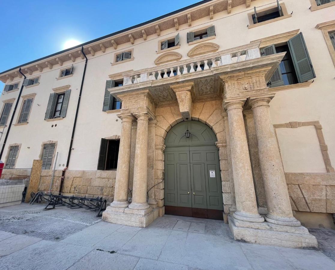 Antiche Colonne Daire Verona Dış mekan fotoğraf